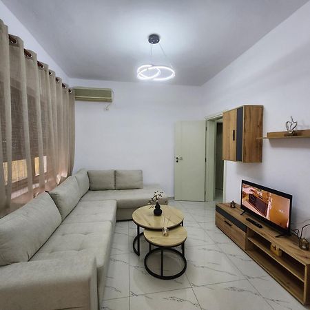 Nevi Apartment Tiran Dış mekan fotoğraf